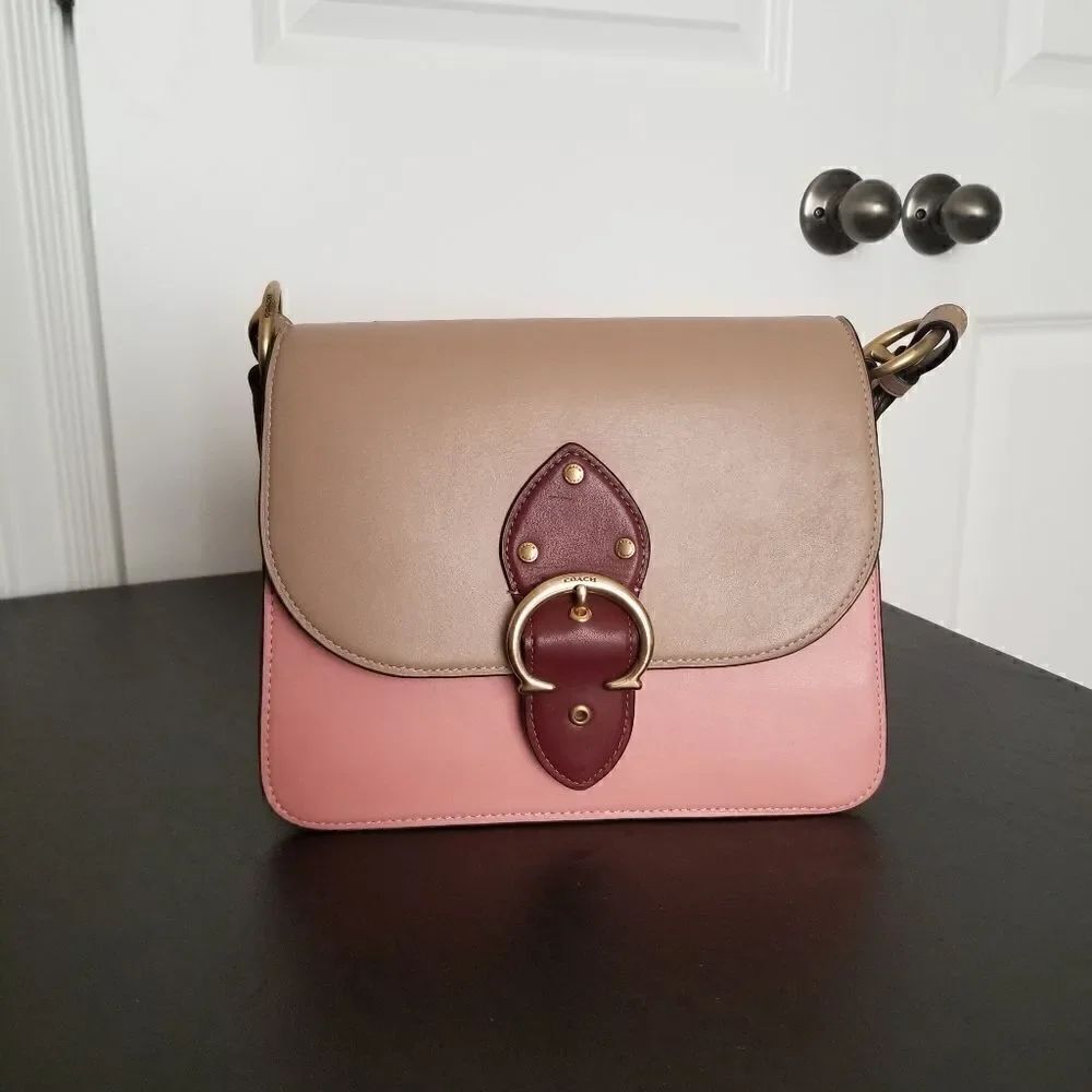 Coach Beat Large Bag - Picture 6 of 11